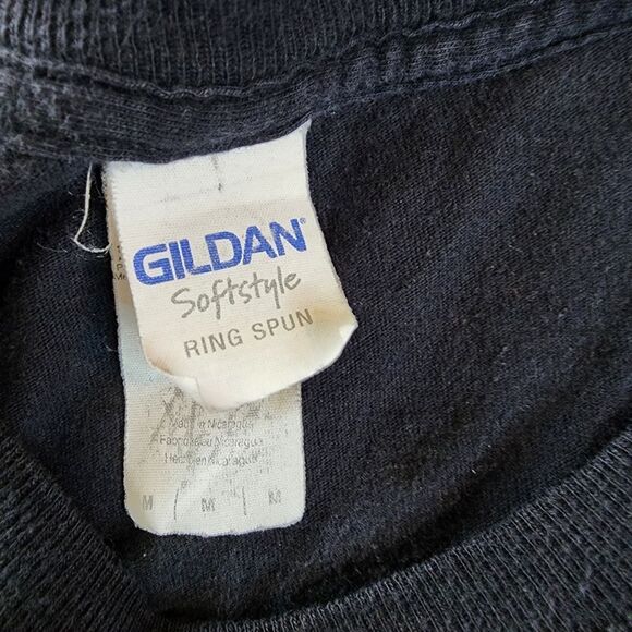 Gildan Miranda Lambert Liven Like Hippies Black Tshirt With Graphics Size Medium - Picture 4 of 5